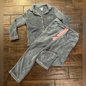 Frankie & Johnny Fleece Pajamas (large)